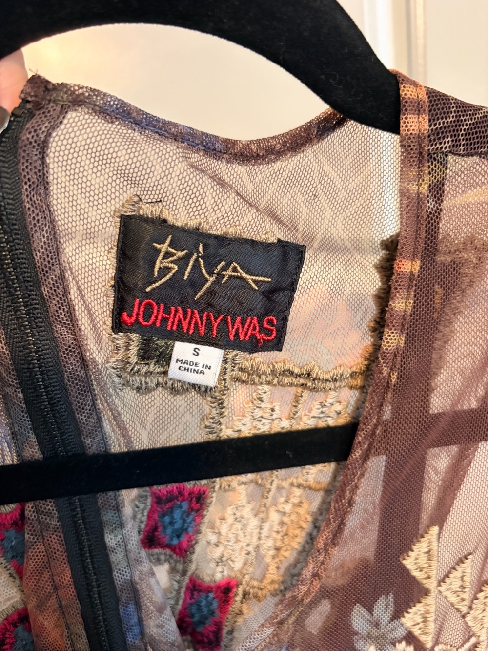 Johnny Was Brown Embroidered Sleeveless Maxi Dress with Multicolor Motifs - Picture 5 of 6